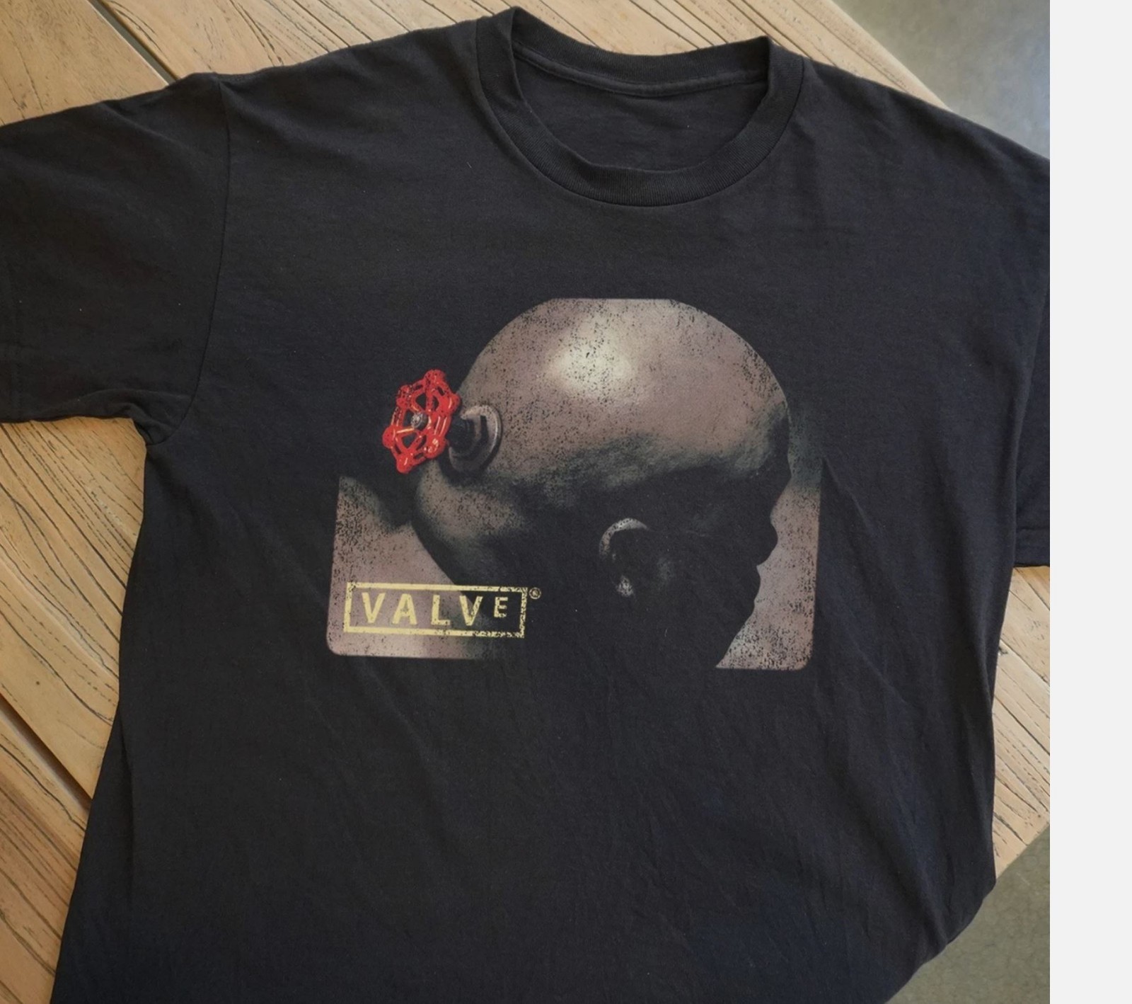 Retro Gaming Shirt - RETRO MR. VALVE PROMO VINTAGE GRAPHIC